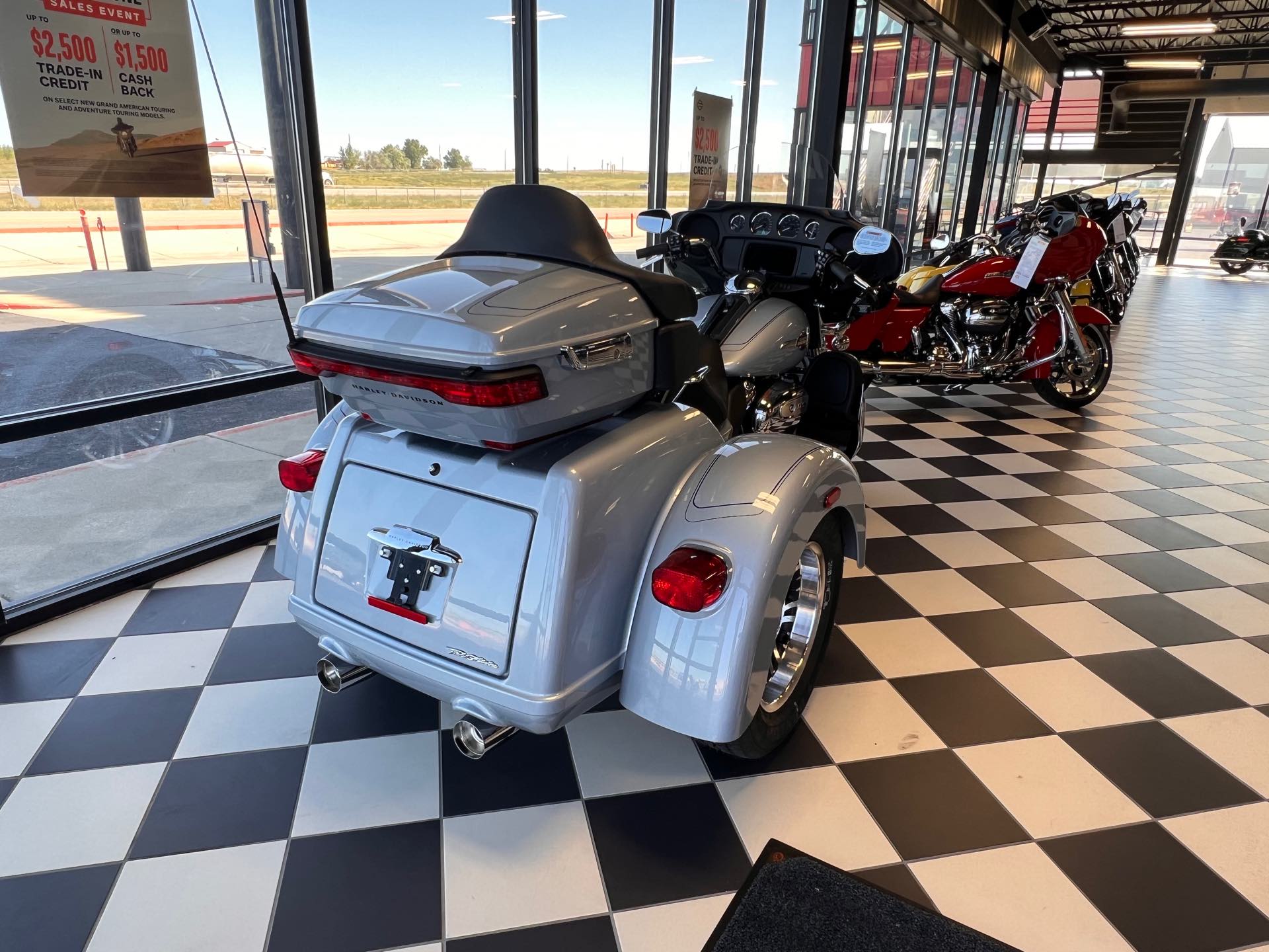 2023 Harley-Davidson Trike Tri Glide Ultra at Deluxe Harley Davidson