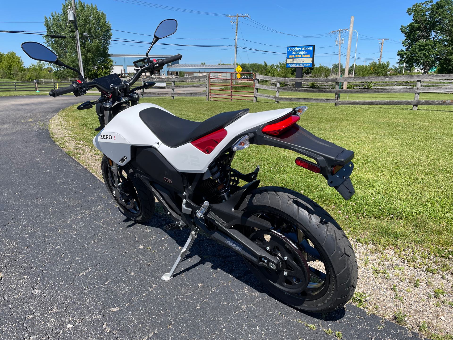 2024 Zero FXE Z-Force 7.2 at Randy's Cycle