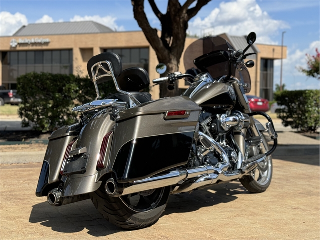 2014 Harley-Davidson Road King CVO at Lucky Penny Cycles