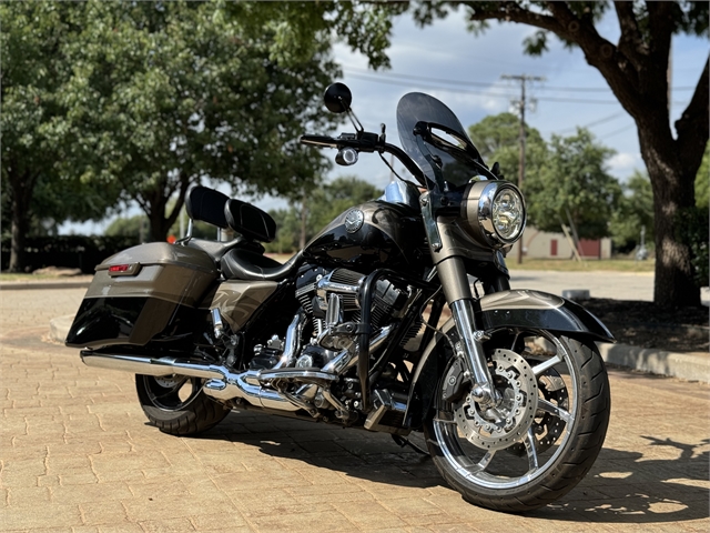 2014 Harley-Davidson Road King CVO at Lucky Penny Cycles