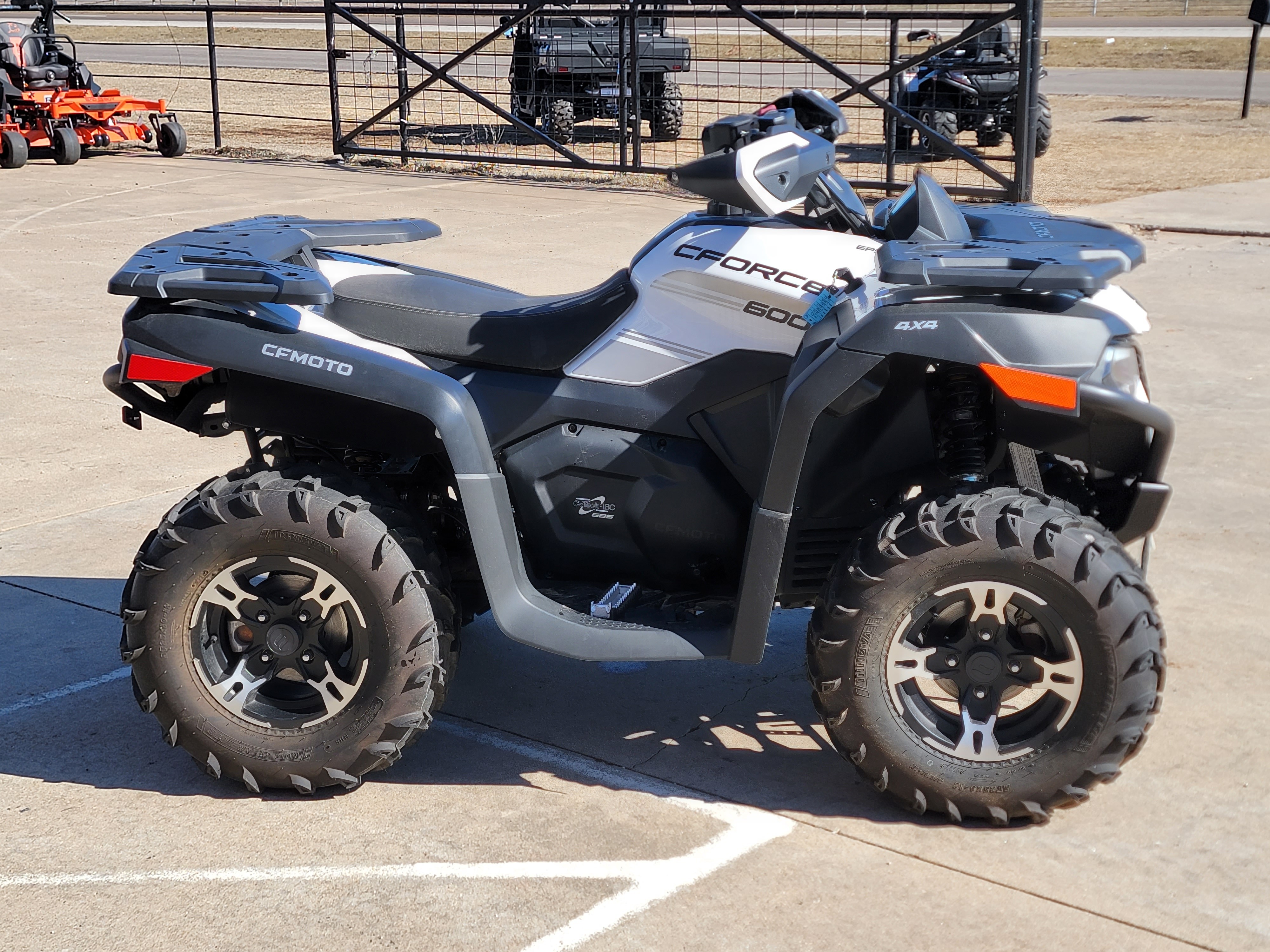2022 CFMOTO CFORCE 600 at Xtreme Outdoor Equipment