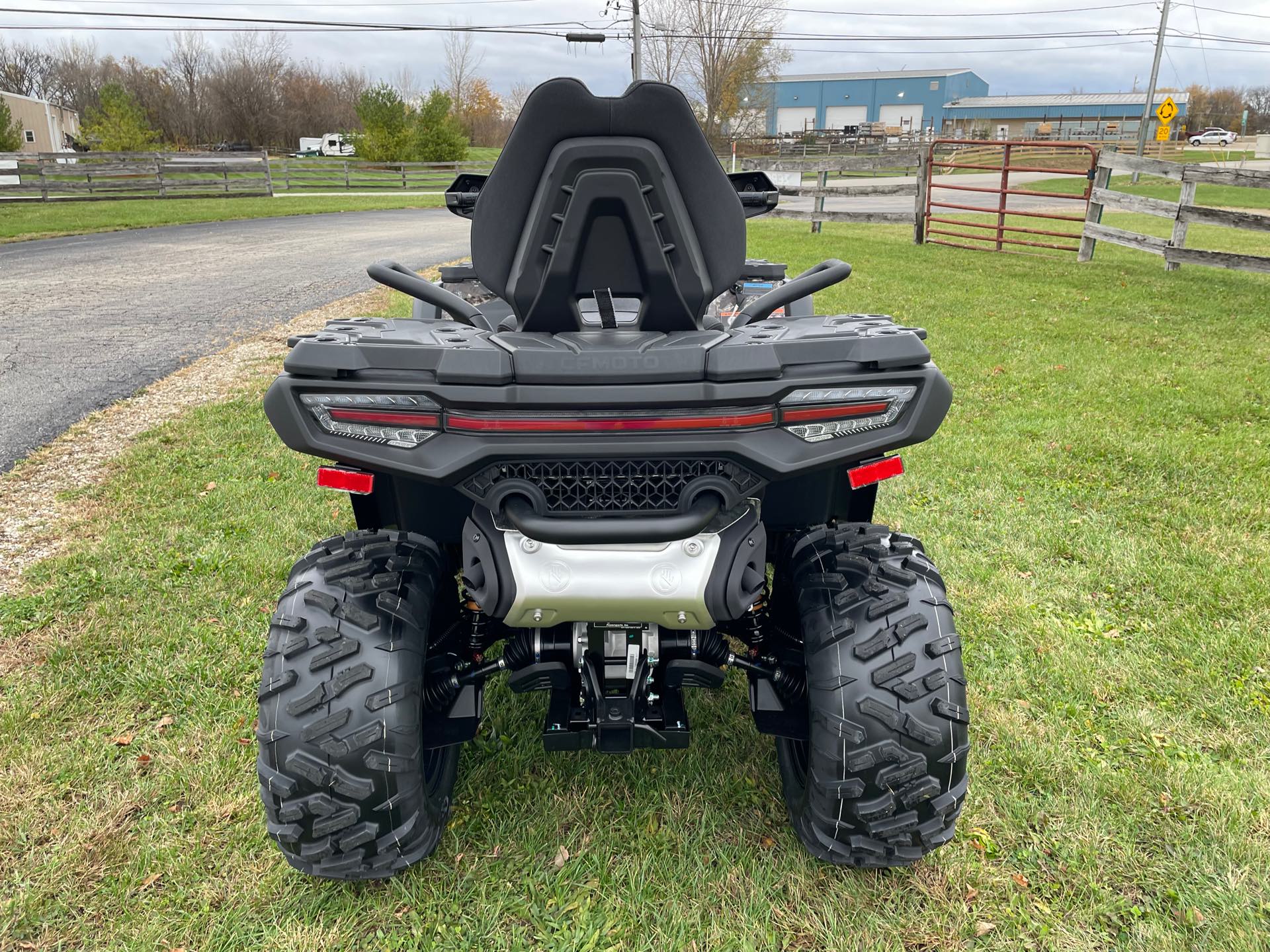 2025 CFMOTO CFORCE 1000 Touring at Randy's Cycle