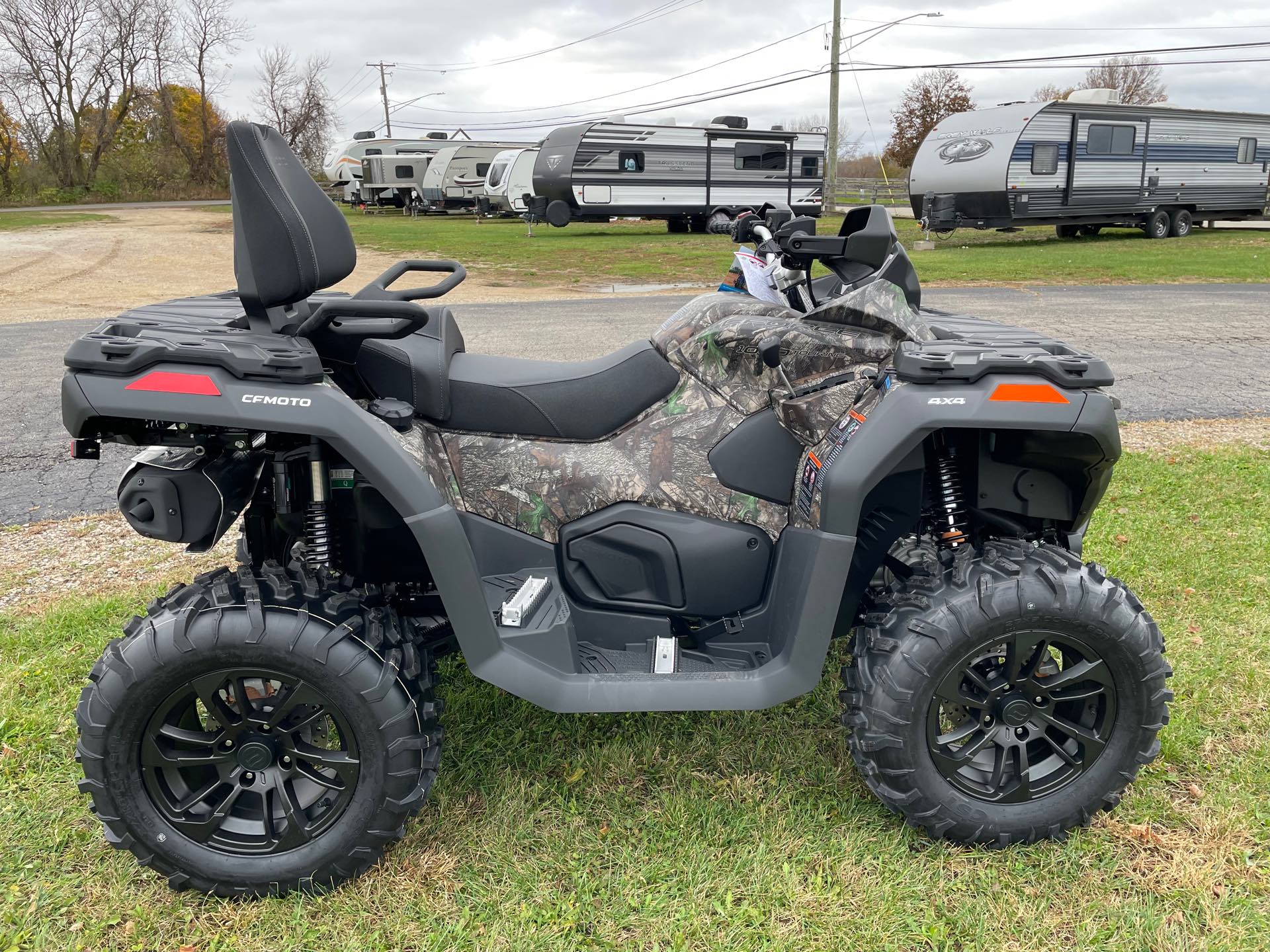 2025 CFMOTO CFORCE 1000 Touring at Randy's Cycle