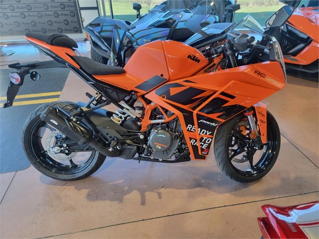 2023 KTM RC 390 at Indian Motorcycle of Northern Kentucky