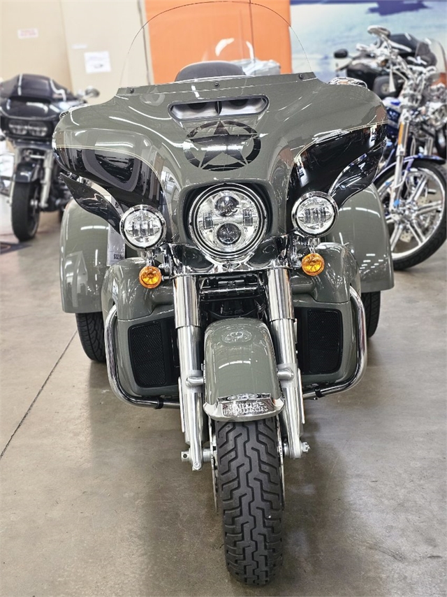 2021 Harley-Davidson Tri Glide Ultra at Destination Harley-Davidson®, Tacoma, WA 98424