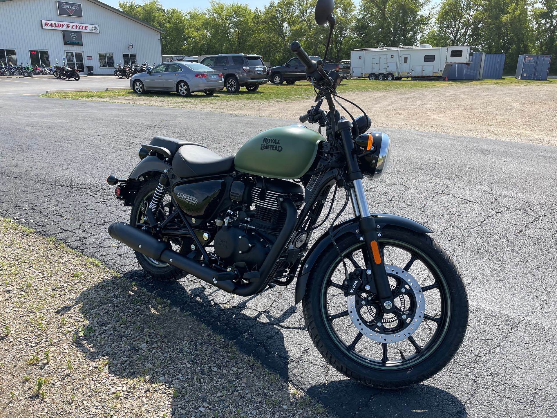 2023 Royal Enfield Meteor 350 at Randy's Cycle