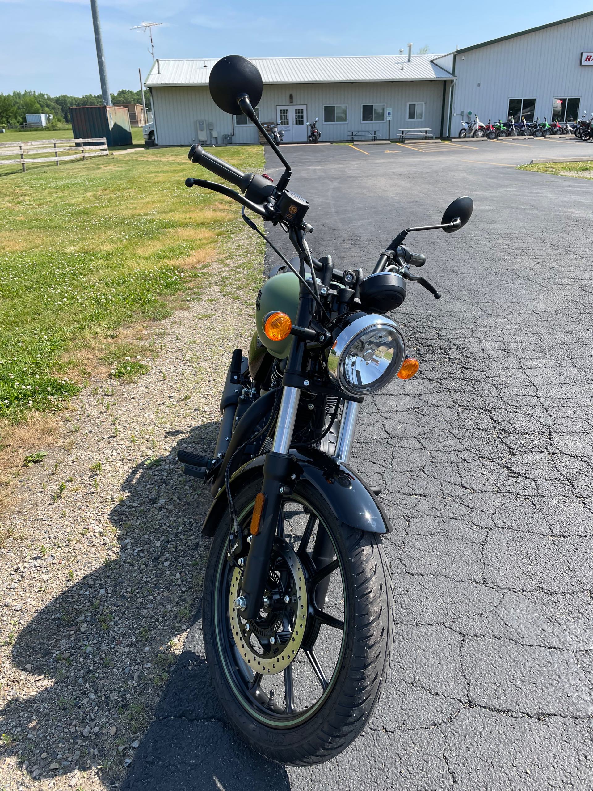 2023 Royal Enfield Meteor 350 at Randy's Cycle