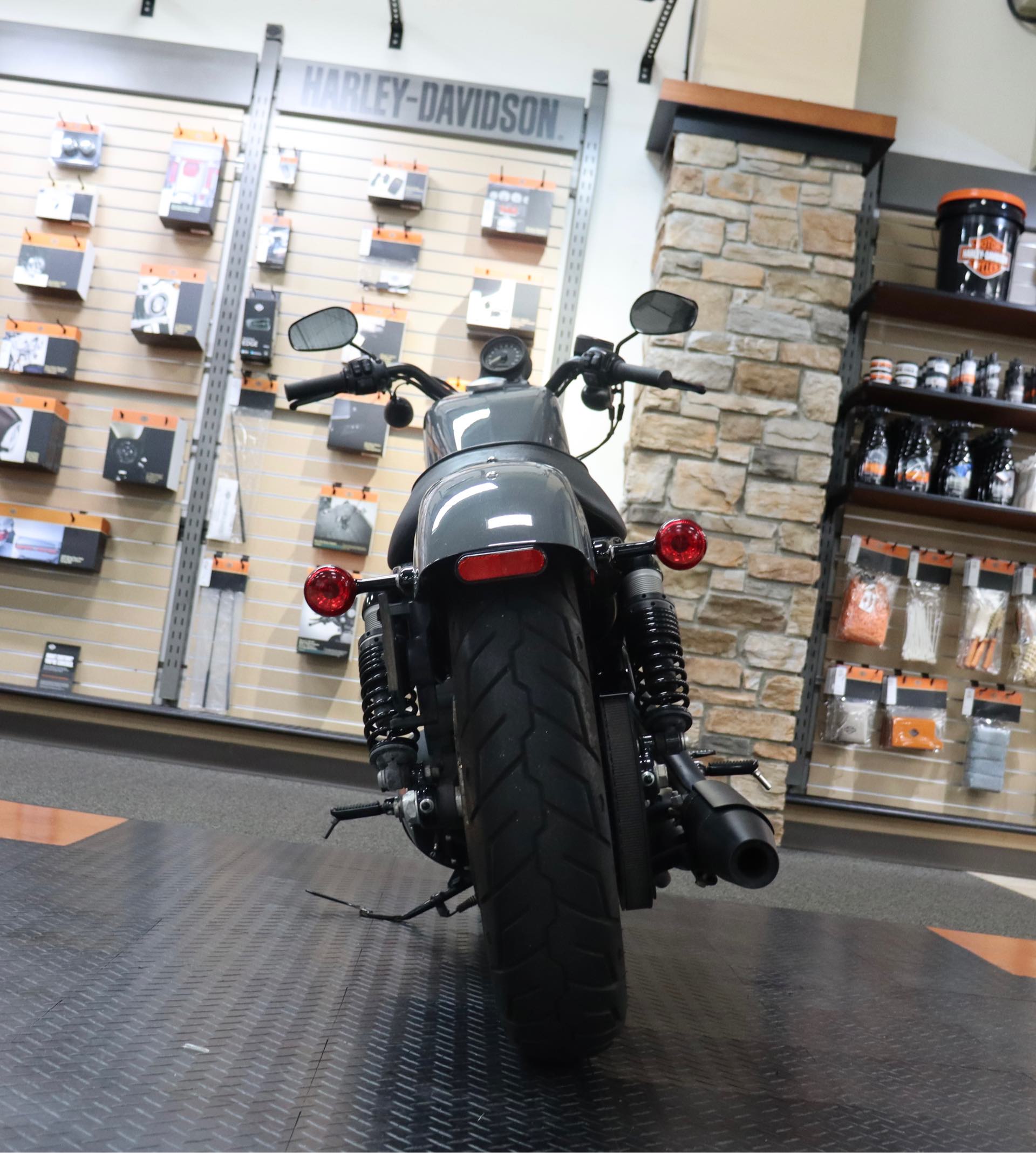 2022 Harley-Davidson Sportster Iron 883 at Destination Harley-Davidson®, Silverdale, WA 98383