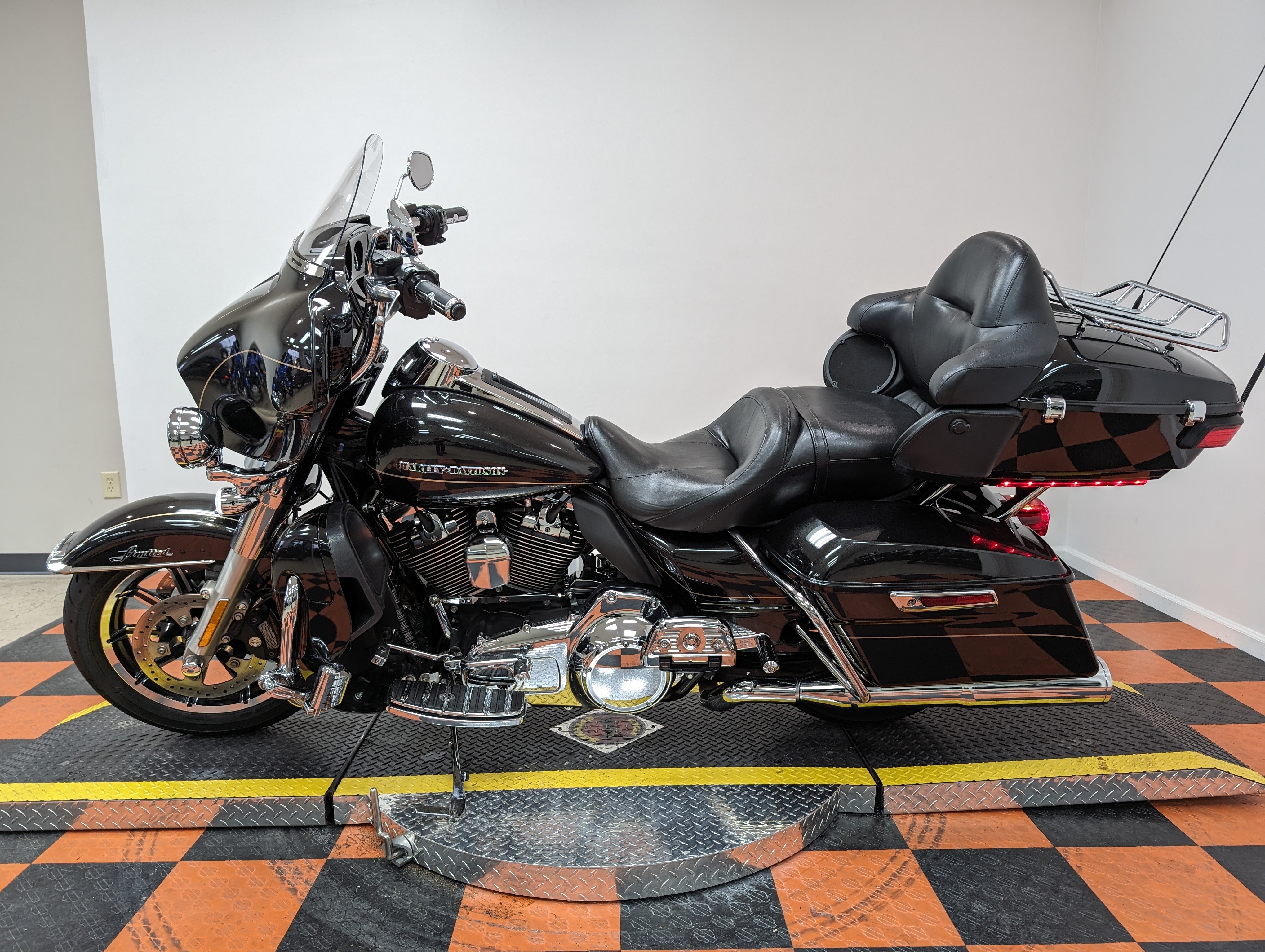 2016 Harley-Davidson Electra Glide Ultra Limited at Harley-Davidson of Indianapolis