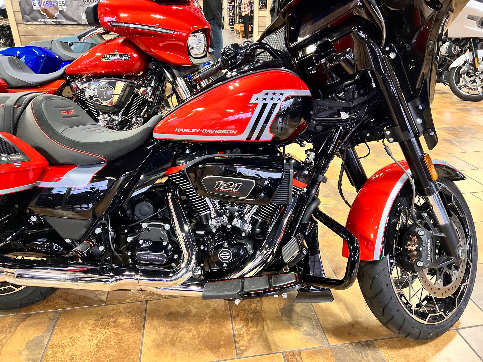 2024 Harley-Davidson Street Glide CVO Street Glide at Man O'War Harley-Davidson®