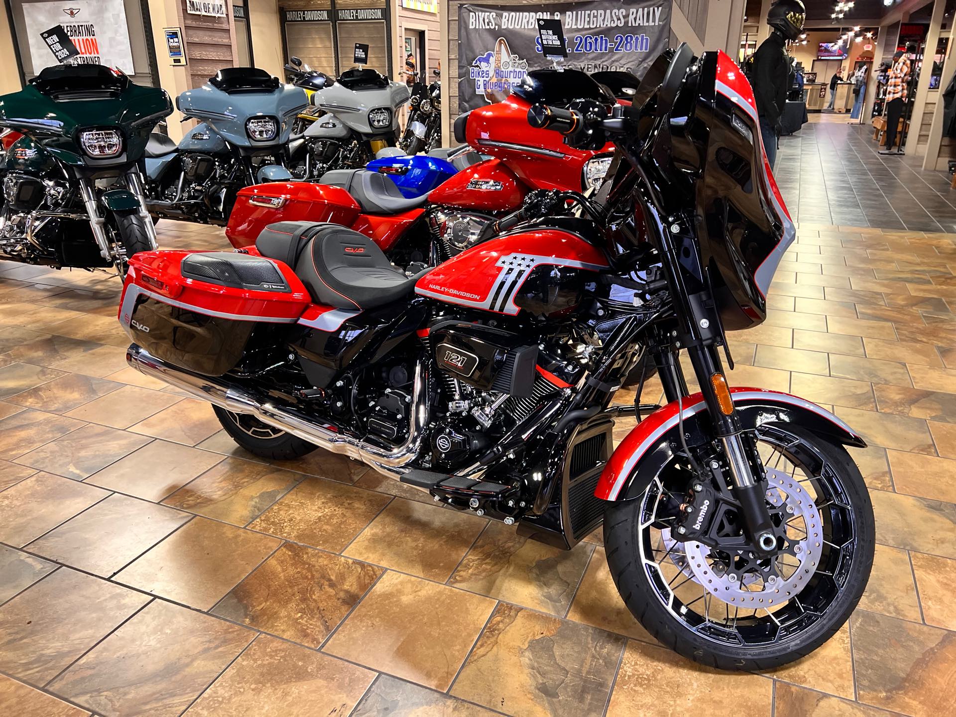 2024 Harley-Davidson Street Glide CVO Street Glide at Man O'War Harley-Davidson®