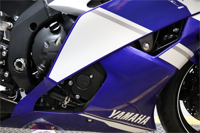 2014 Yamaha YZF R6 at Friendly Powersports Baton Rouge