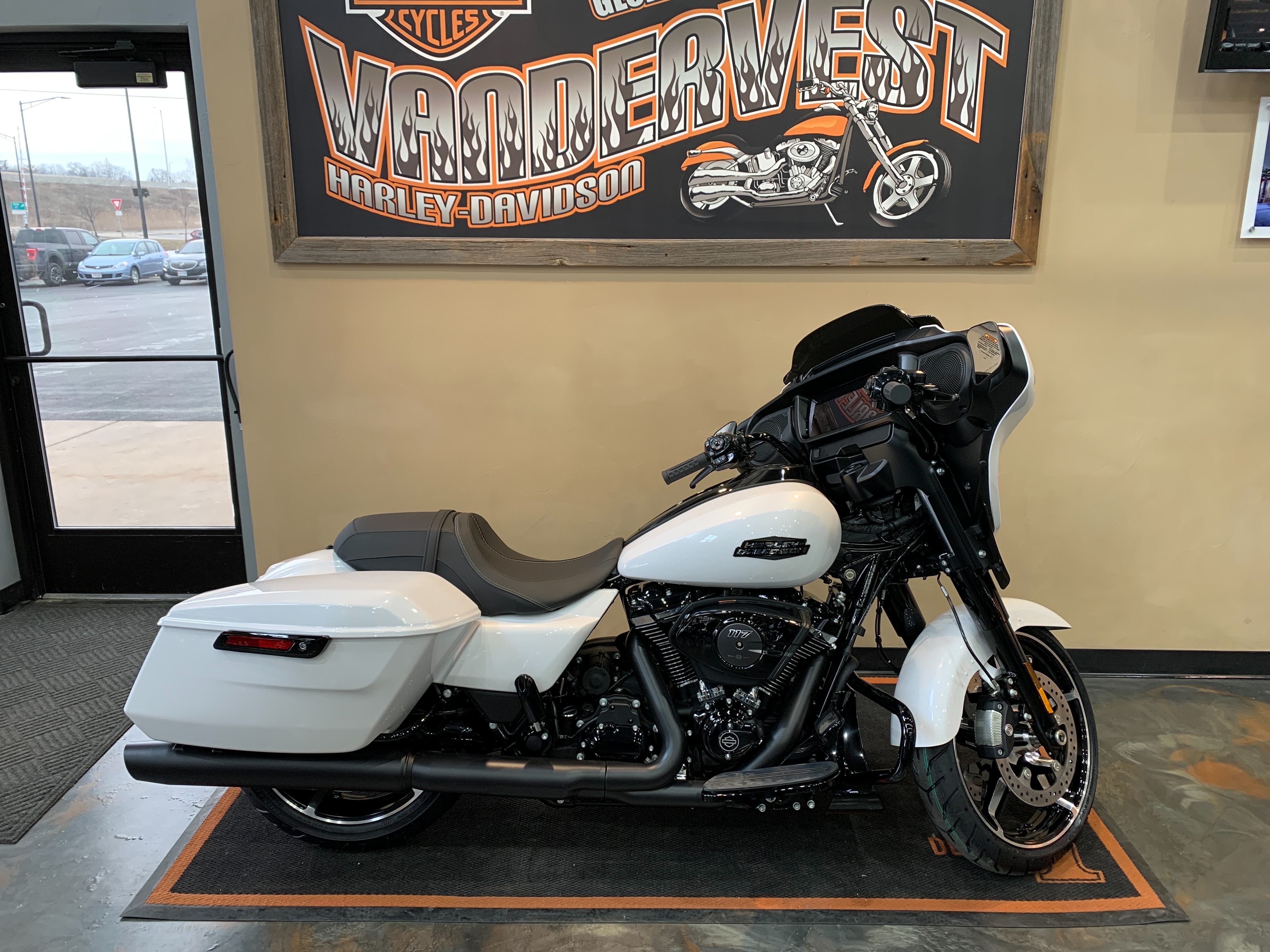 2024 Harley-Davidson Street Glide Base at Vandervest Harley-Davidson, Green Bay, WI 54303