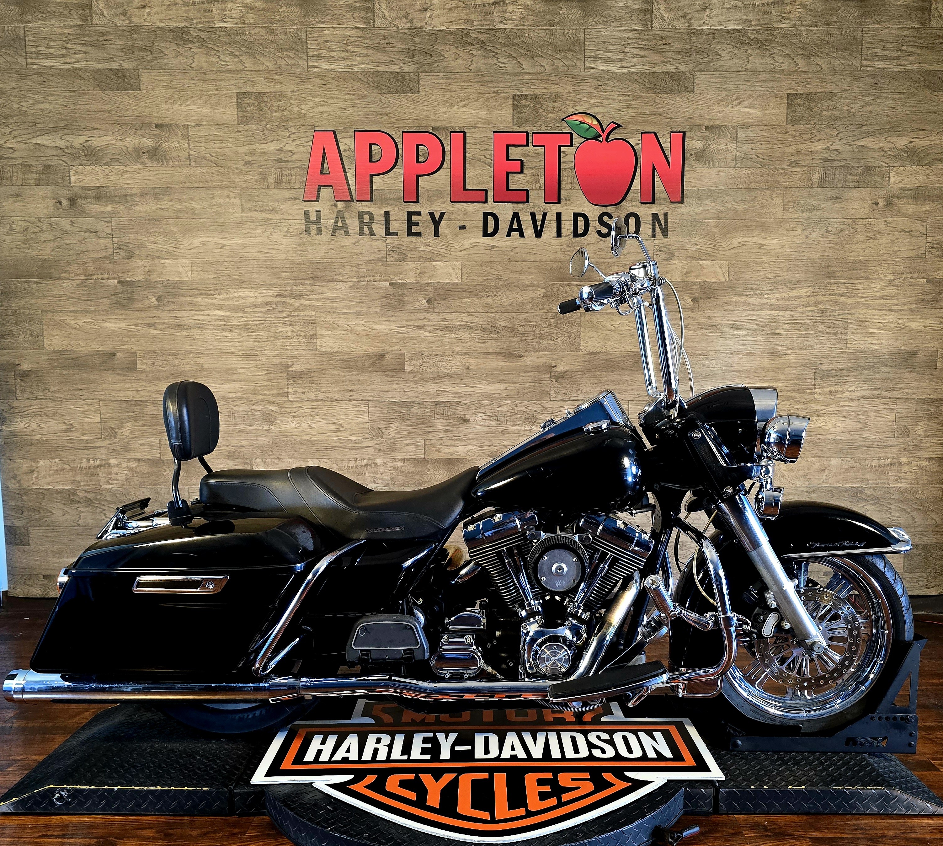 2001 Harley-Davidson FLHPI at Appleton Harley-Davidson