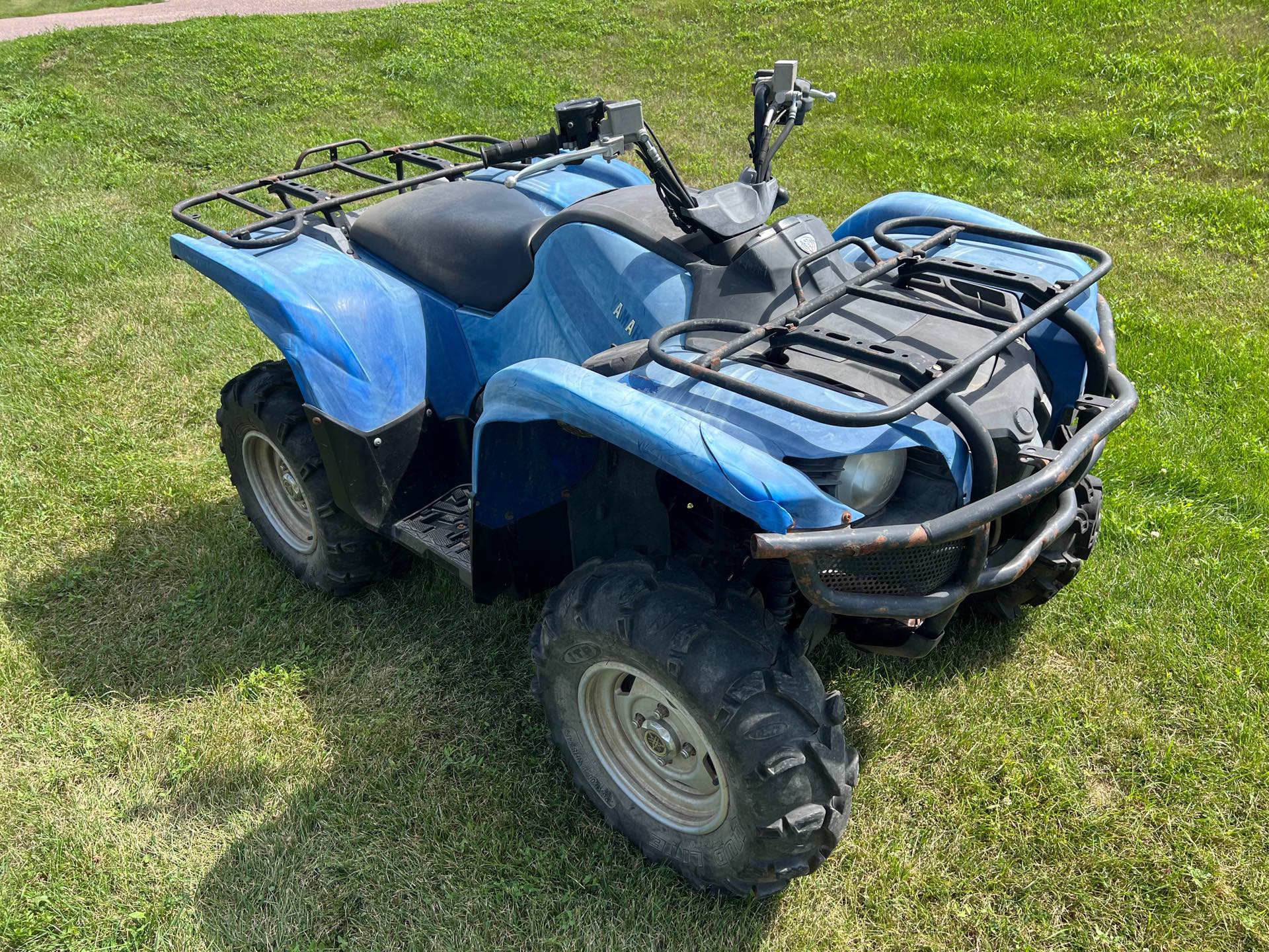 2013 Yamaha Grizzly 550 FI Auto 4x4 EPS at Interlakes Sport Center