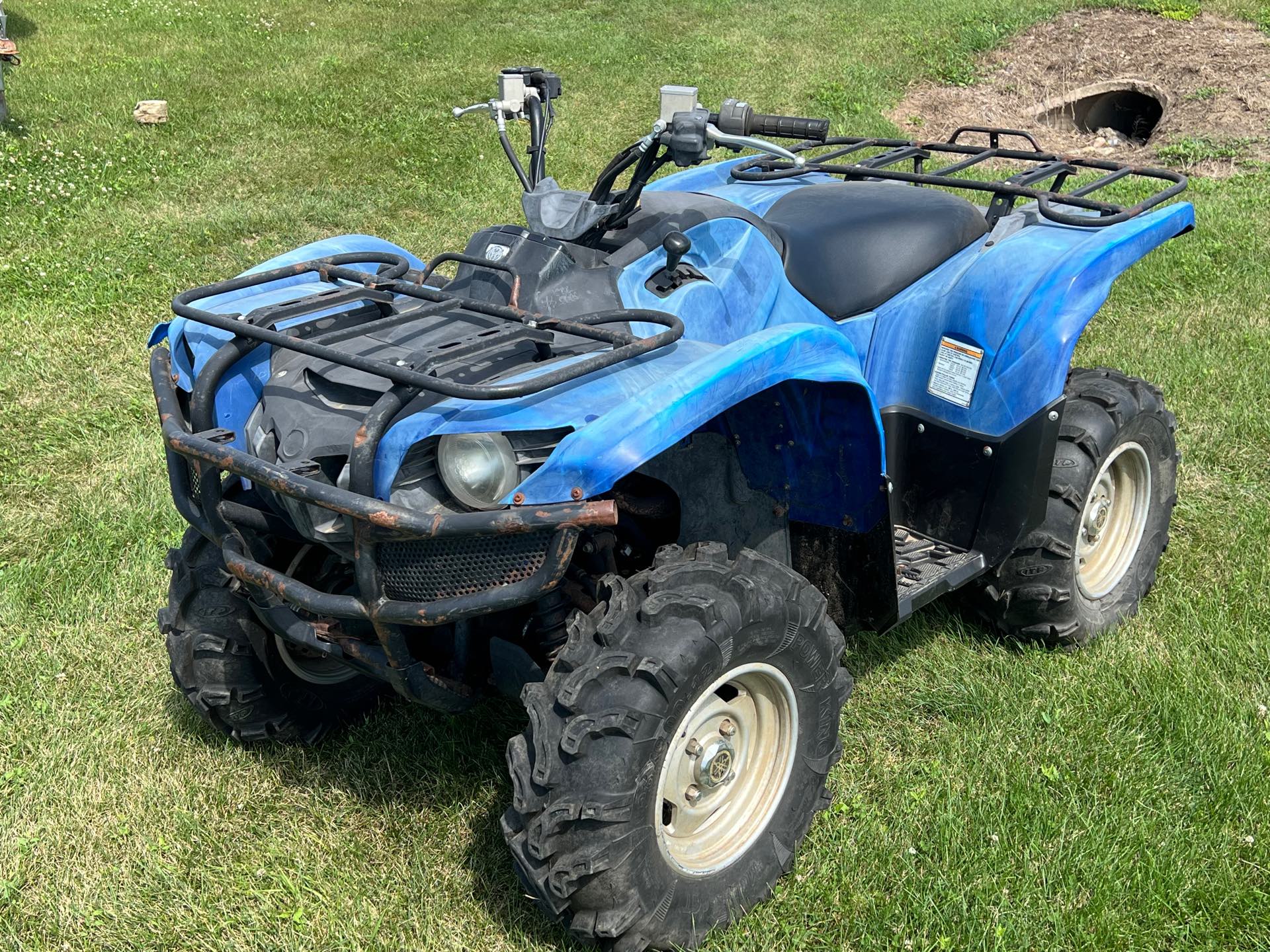 2013 Yamaha Grizzly 550 FI Auto 4x4 EPS at Interlakes Sport Center