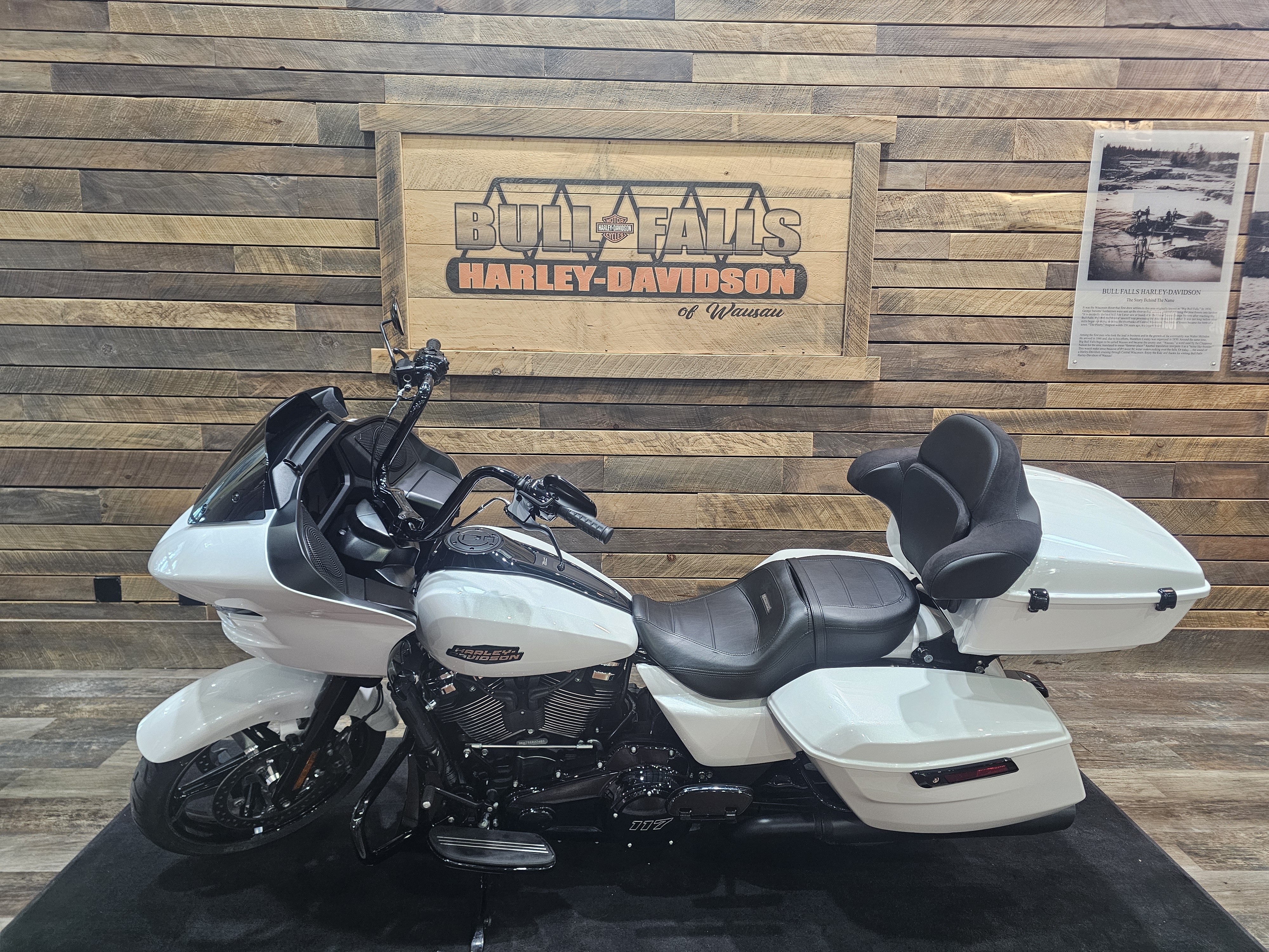 2024 Harley-Davidson Road Glide Base at Bull Falls Harley-Davidson