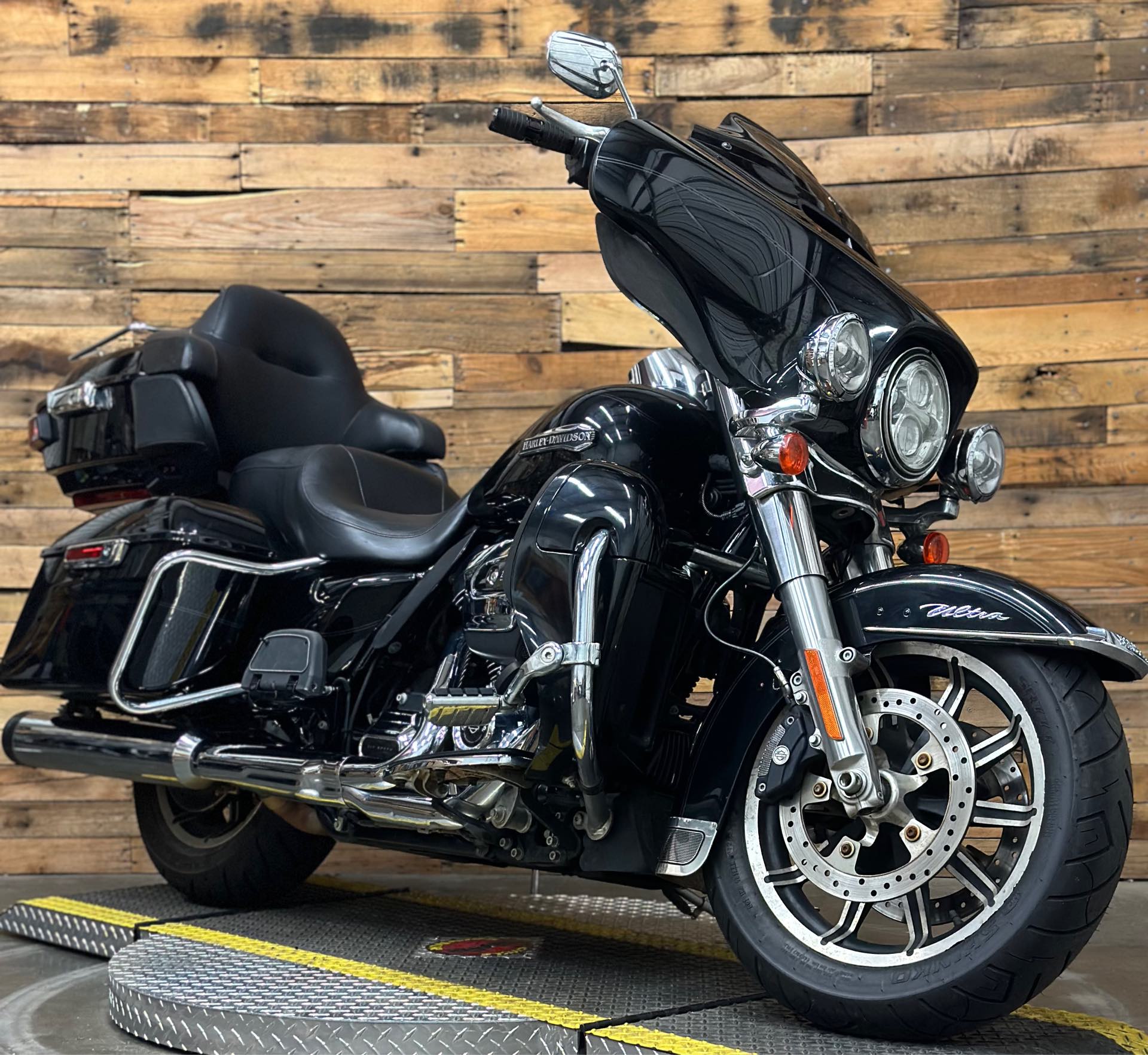 2019 Harley-Davidson Electra Glide Ultra Classic at Lumberjack Harley-Davidson