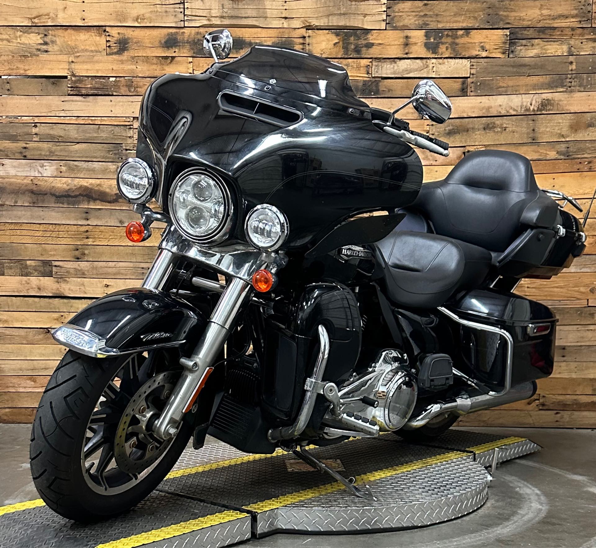 2019 Harley-Davidson Electra Glide Ultra Classic at Lumberjack Harley-Davidson