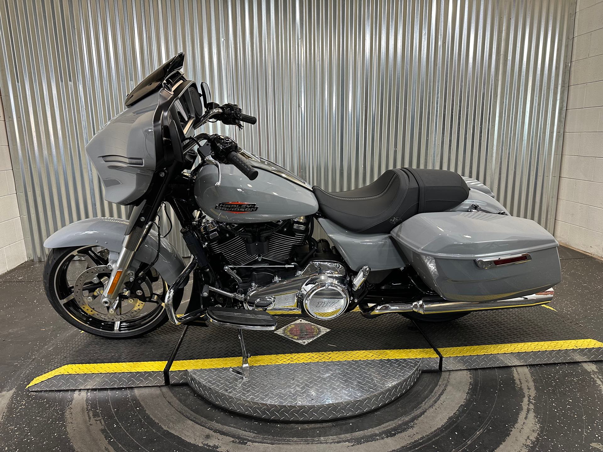 2024 Harley-Davidson Street Glide Base at Teddy Morse's Grand Junction Harley-Davidson