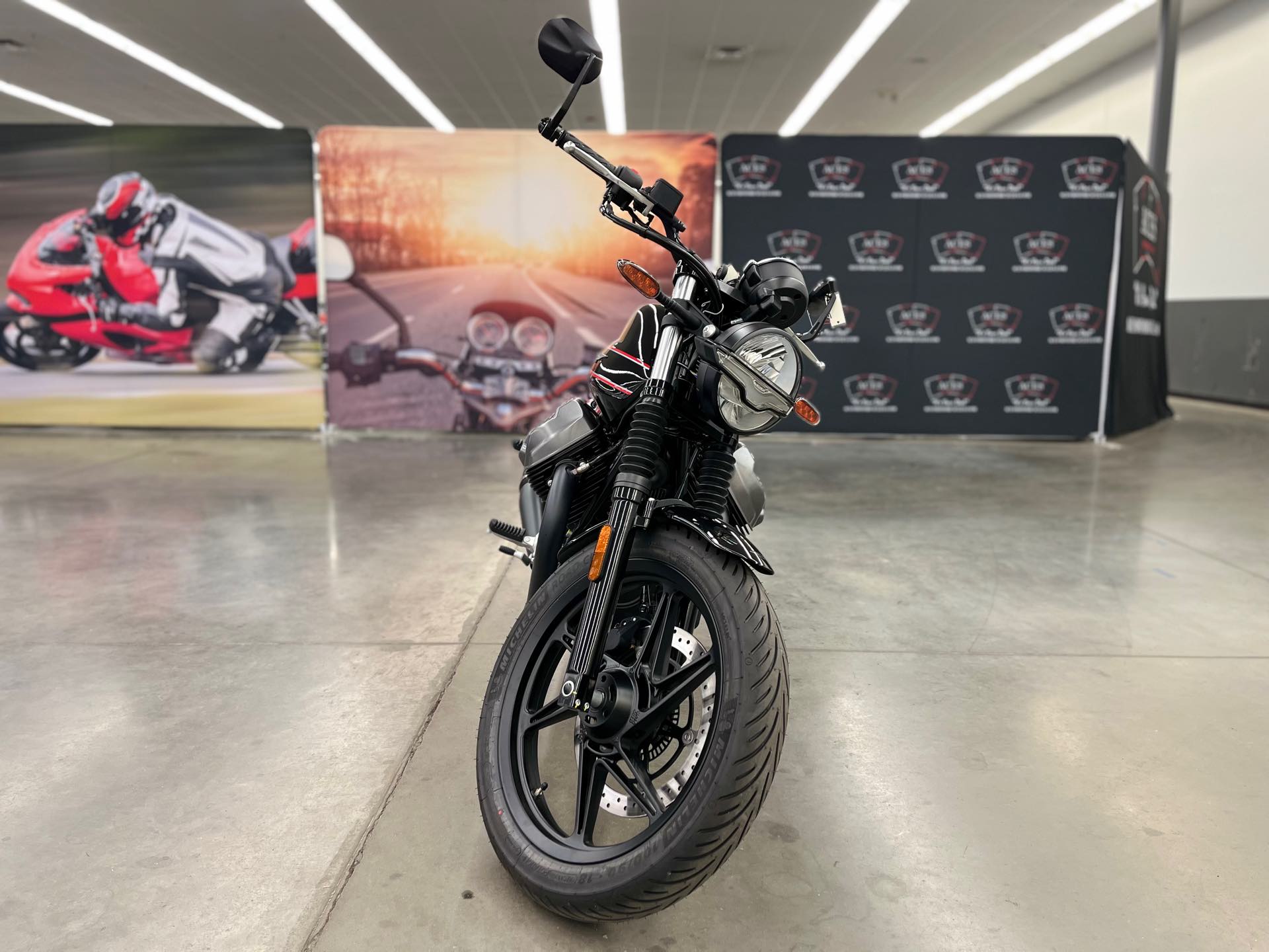 2023 MOTO GUZZI V7 STONE SE at Aces Motorcycles - Denver