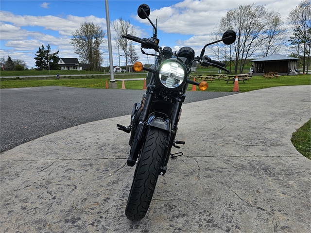 2024 Royal Enfield Shotgun 650 at Classy Chassis & Cycles