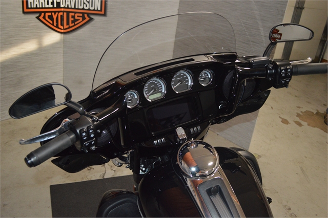 2021 Harley-Davidson FLHTK at Suburban Motors Harley-Davidson