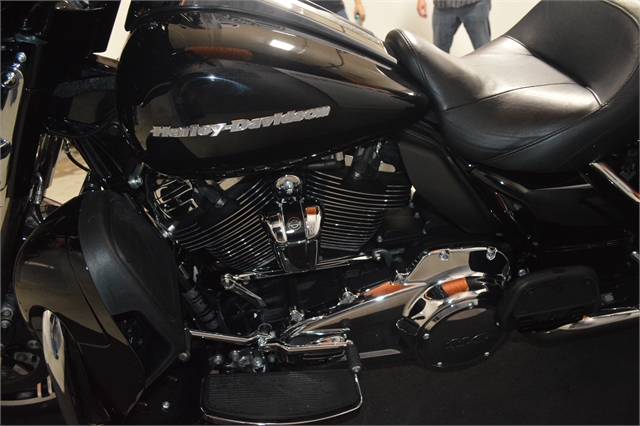 2021 Harley-Davidson FLHTK at Suburban Motors Harley-Davidson