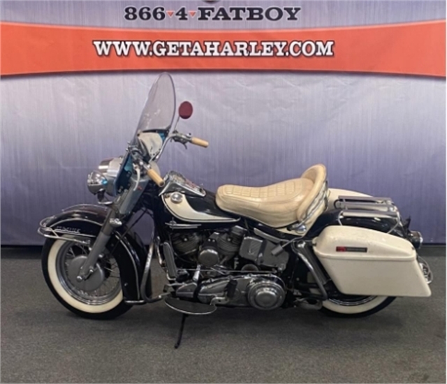 1962 Harley-Davidson FLH at #1 Cycle Center