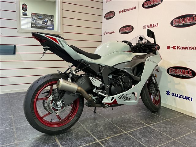 2024 Kawasaki Ninja ZXT-6R Base at Cycle Max