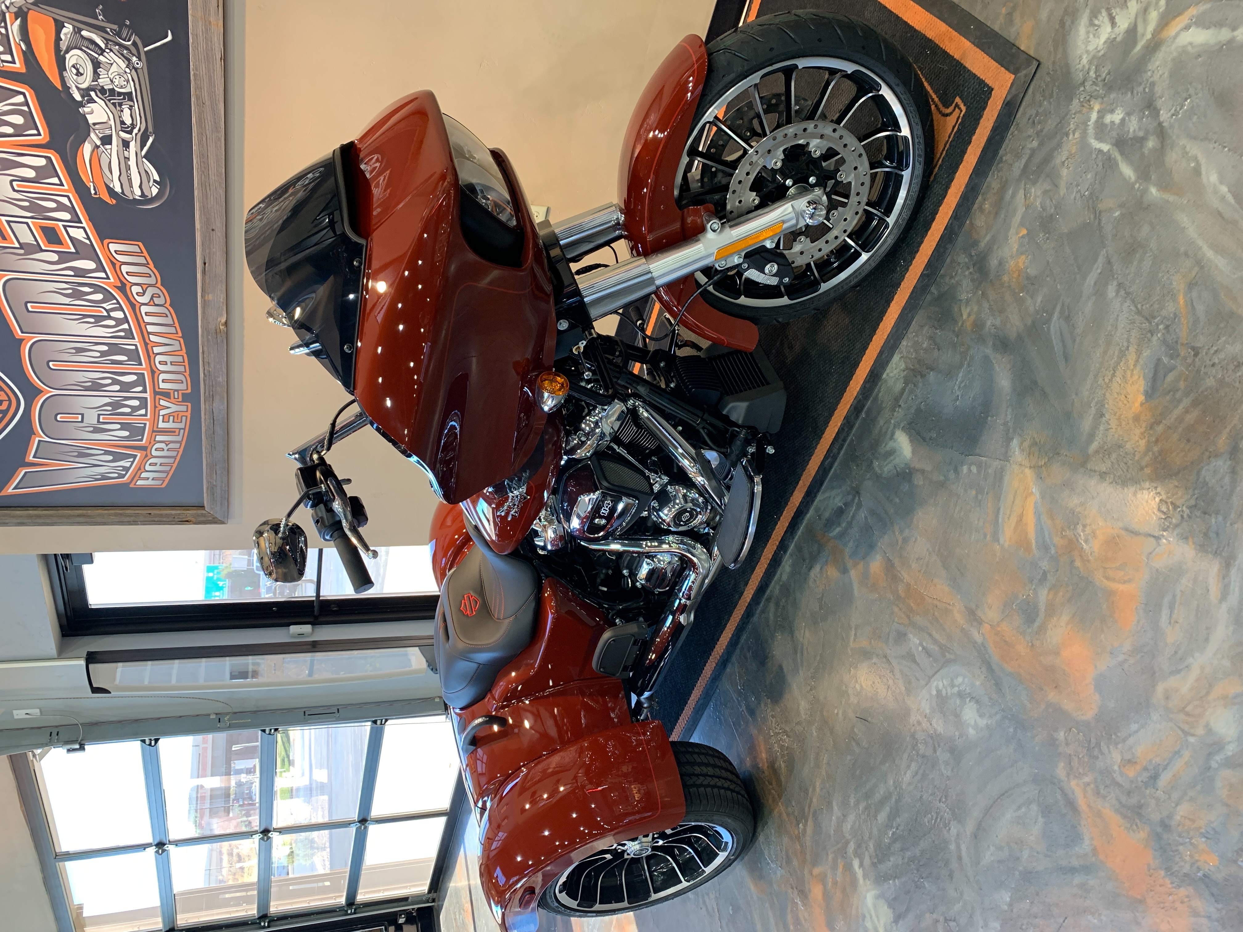 2024 Harley-Davidson Trike Road Glide 3 at Vandervest Harley-Davidson, Green Bay, WI 54303