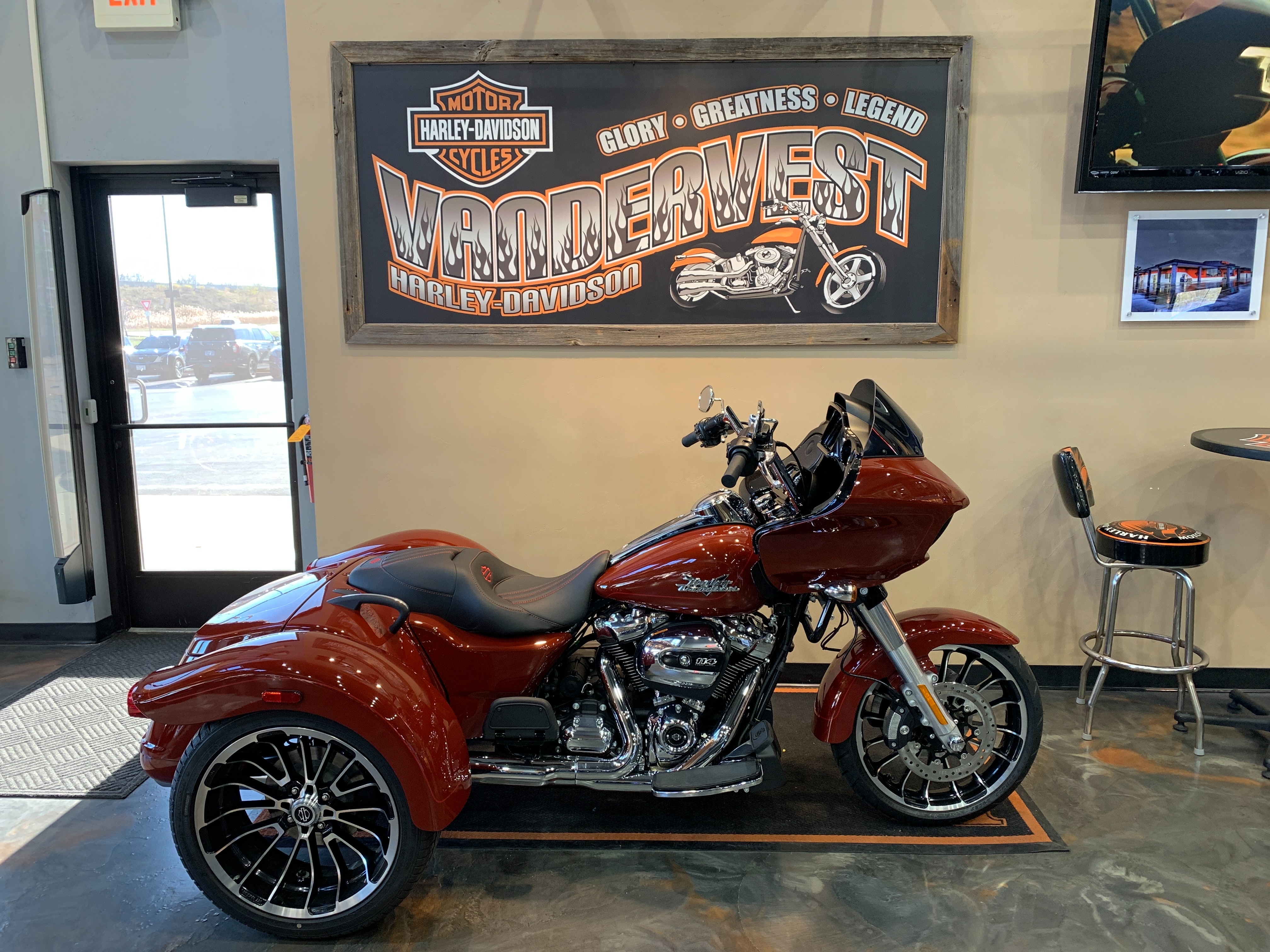 2024 Harley-Davidson Trike Road Glide 3 at Vandervest Harley-Davidson, Green Bay, WI 54303