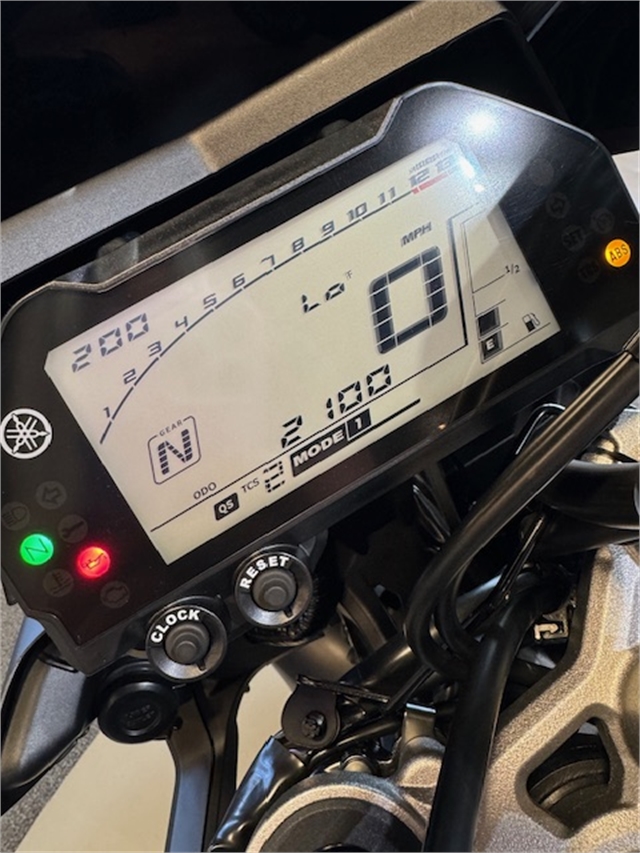 2020 Yamaha MT 10 at Martin Moto