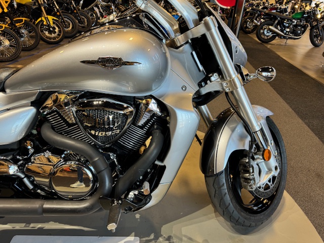 2014 Suzuki Boulevard M109R Limited Edition at Martin Moto