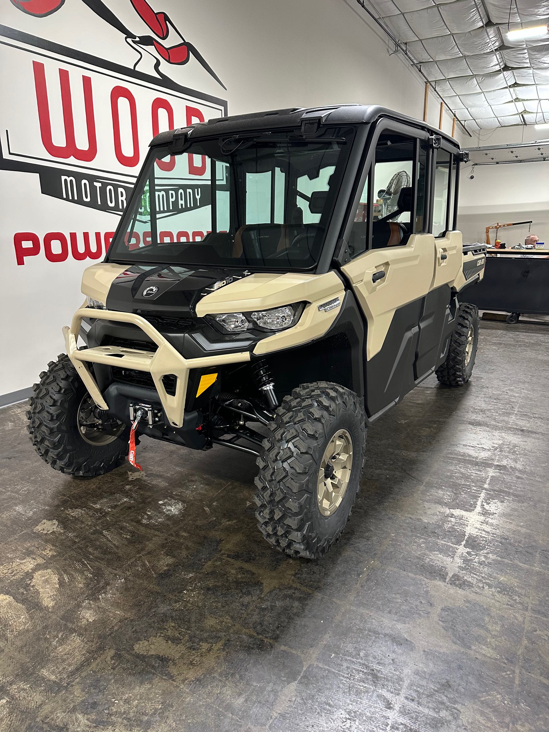 2024 Can-Am Defender MAX Limited HD10 at Wood Powersports Harrison