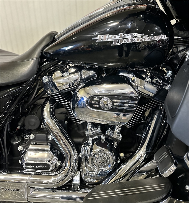 2017 Harley-Davidson Street Glide Special at Gasoline Alley Harley-Davidson