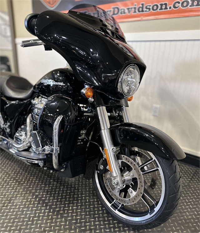 2017 Harley-Davidson Street Glide Special at Gasoline Alley Harley-Davidson