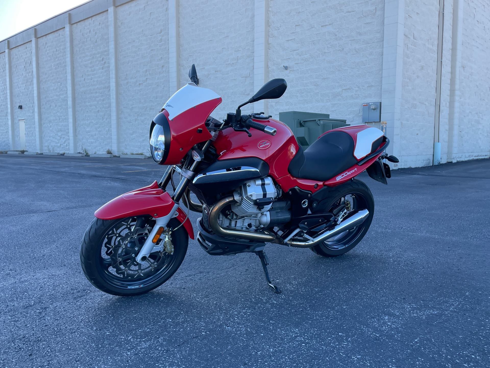 2008 Moto Guzzi Breva 1200 Sport at Mount Rushmore Motorsports