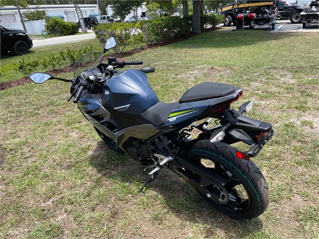 2022 Kawasaki Ninja 400 Base at Powersports St. Augustine