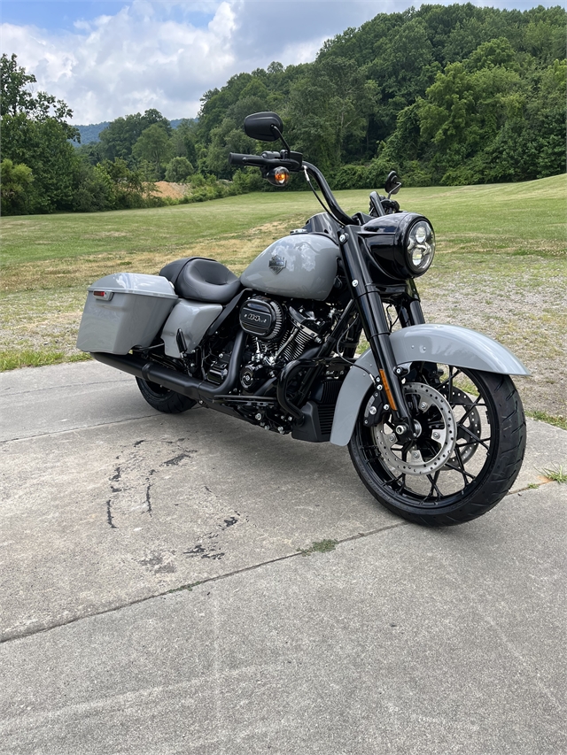 2024 Harley-Davidson Road King Special at Harley-Davidson of Asheville