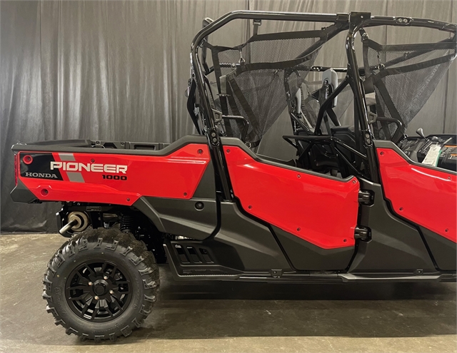 2023 Honda Pioneer 1000-6 Crew Deluxe at Powersports St. Augustine