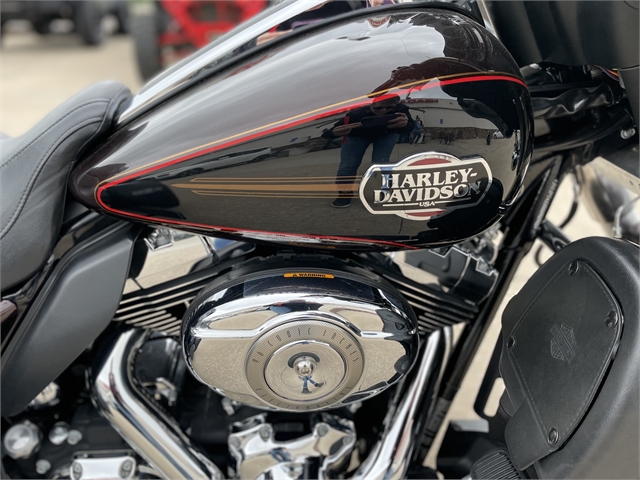 2011 Harley-Davidson Electra Glide Ultra Classic at Head Indian Motorcycle