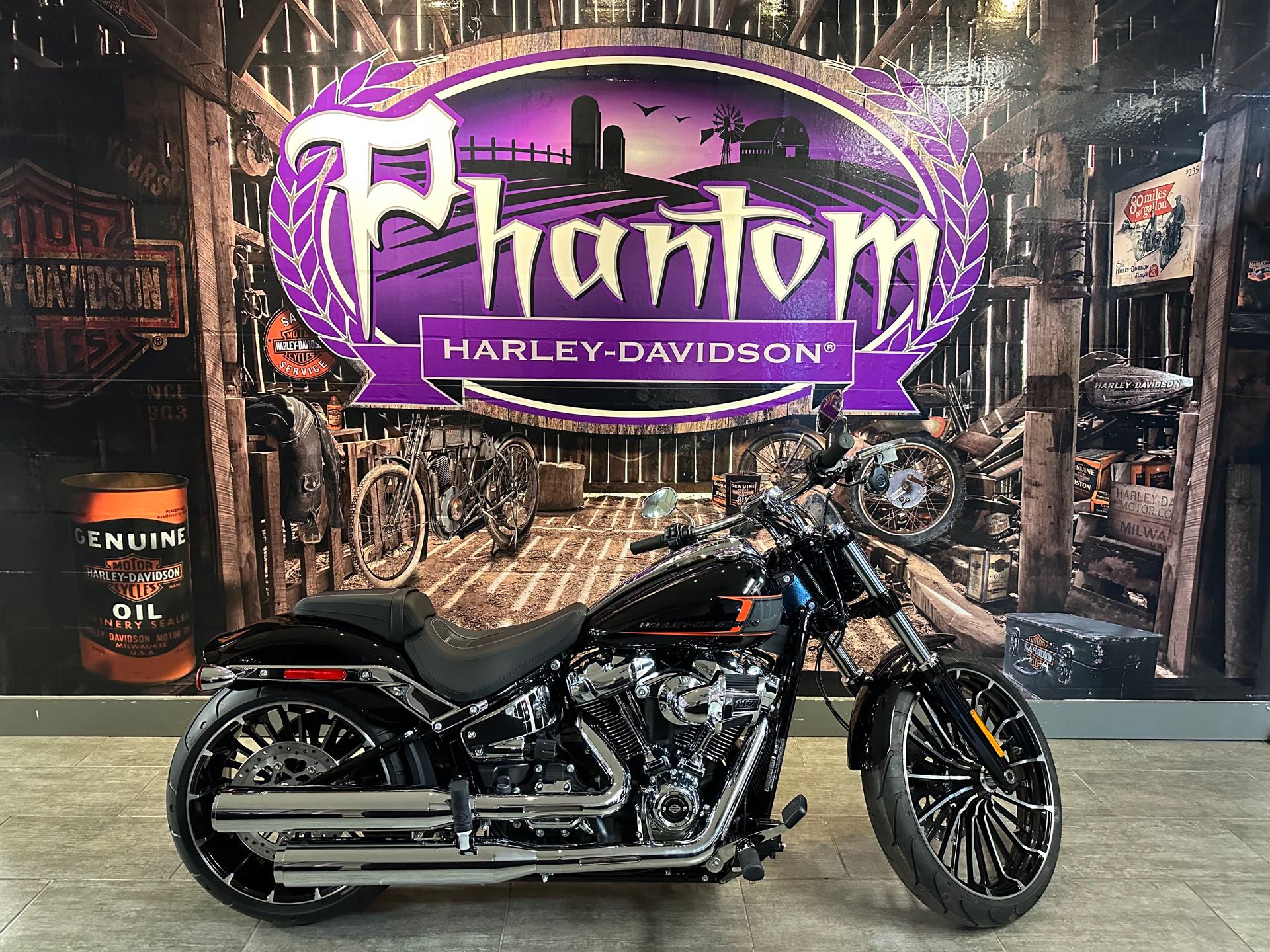 2024 Harley-Davidson Softail Breakout at Phantom Harley-Davidson