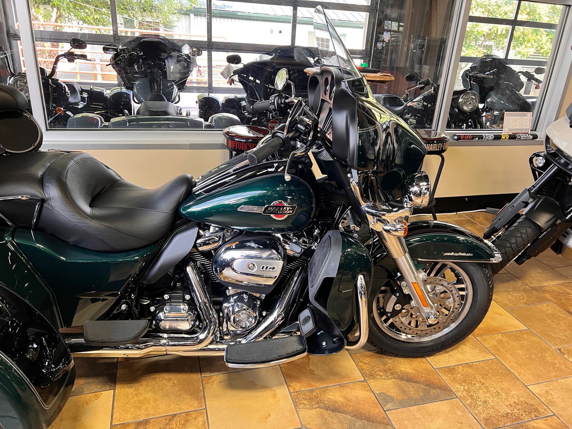 2024 Harley-Davidson Trike Tri Glide Ultra at Man O'War Harley-Davidson®