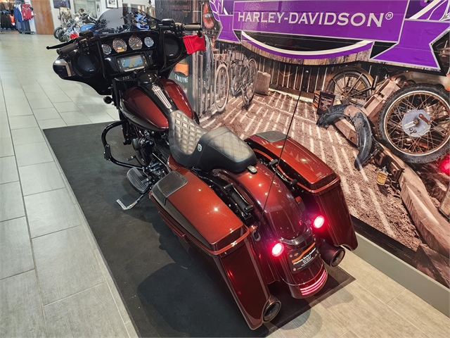 2018 Harley-Davidson Street Glide Special at Phantom Harley-Davidson