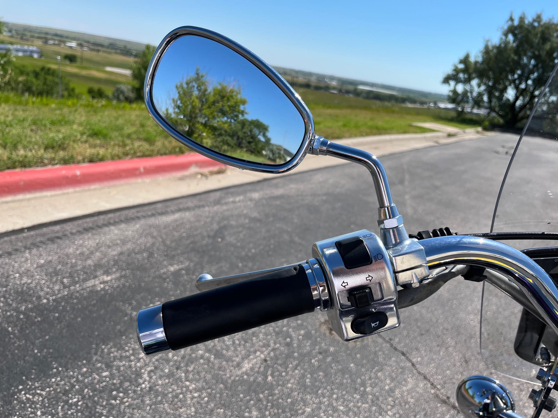 2000 Yamaha Road Star XV1600 at Mount Rushmore Motorsports