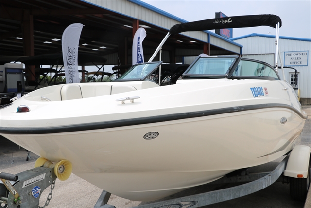 2012 Sea Ray 185 Sport at Jerry Whittle Boats