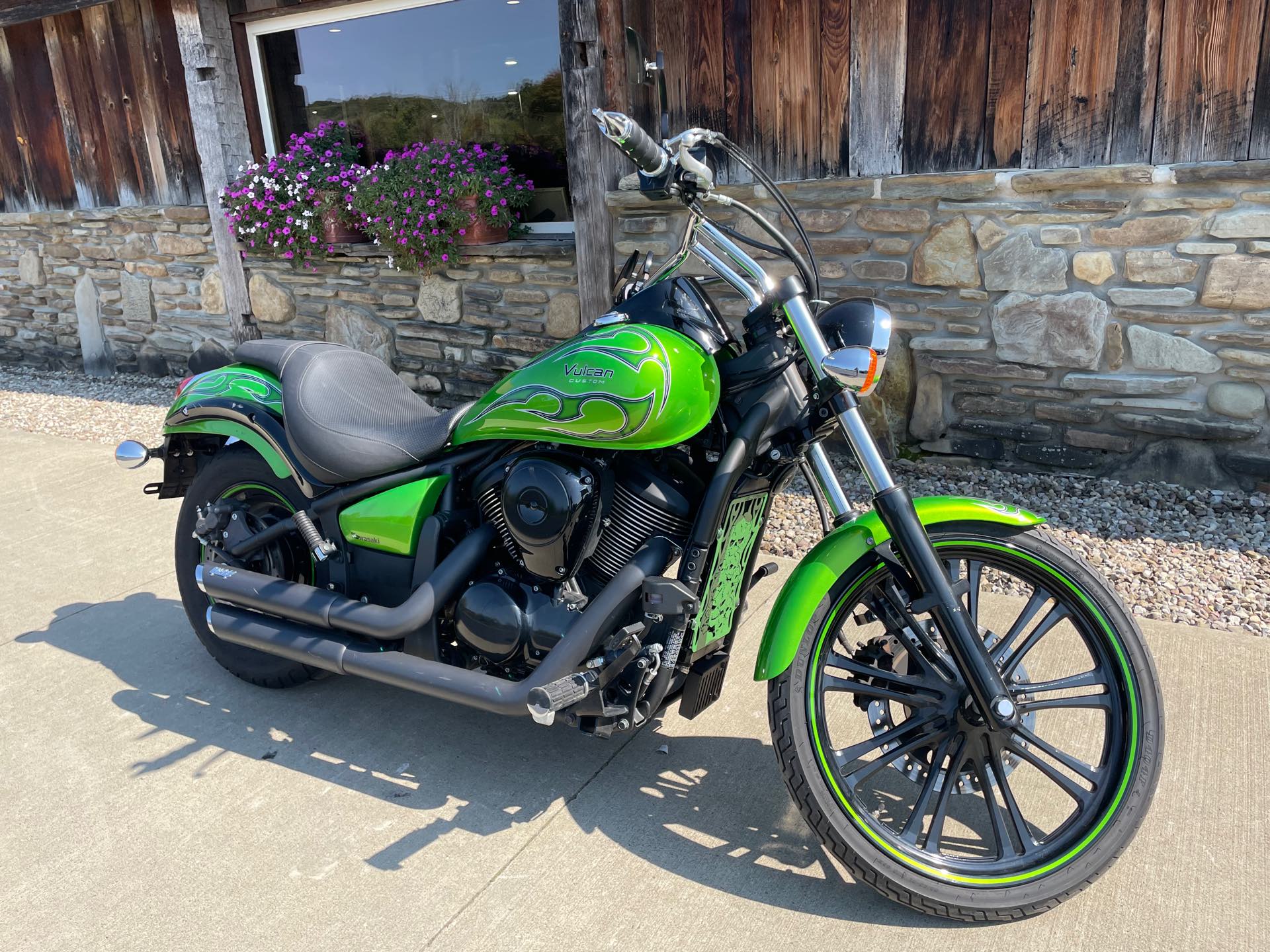 2014 Kawasaki Vulcan 900 Custom at Arkport Cycles