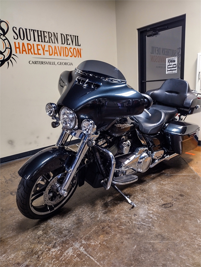 2018 Harley-Davidson Street Glide Base at Southern Devil Harley-Davidson