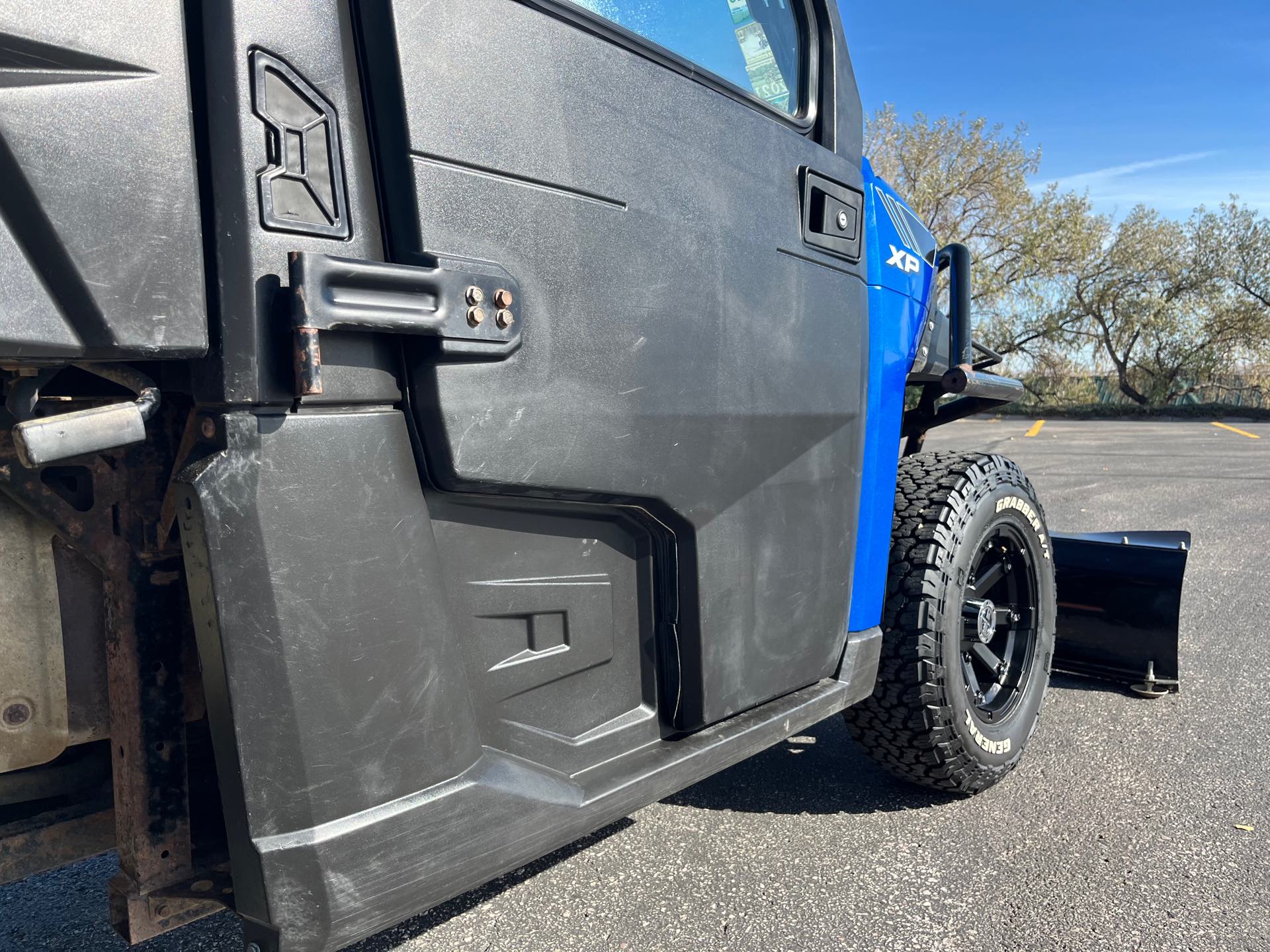 2014 Polaris Ranger XP 900 EPS Blue Fire LE at Mount Rushmore Motorsports